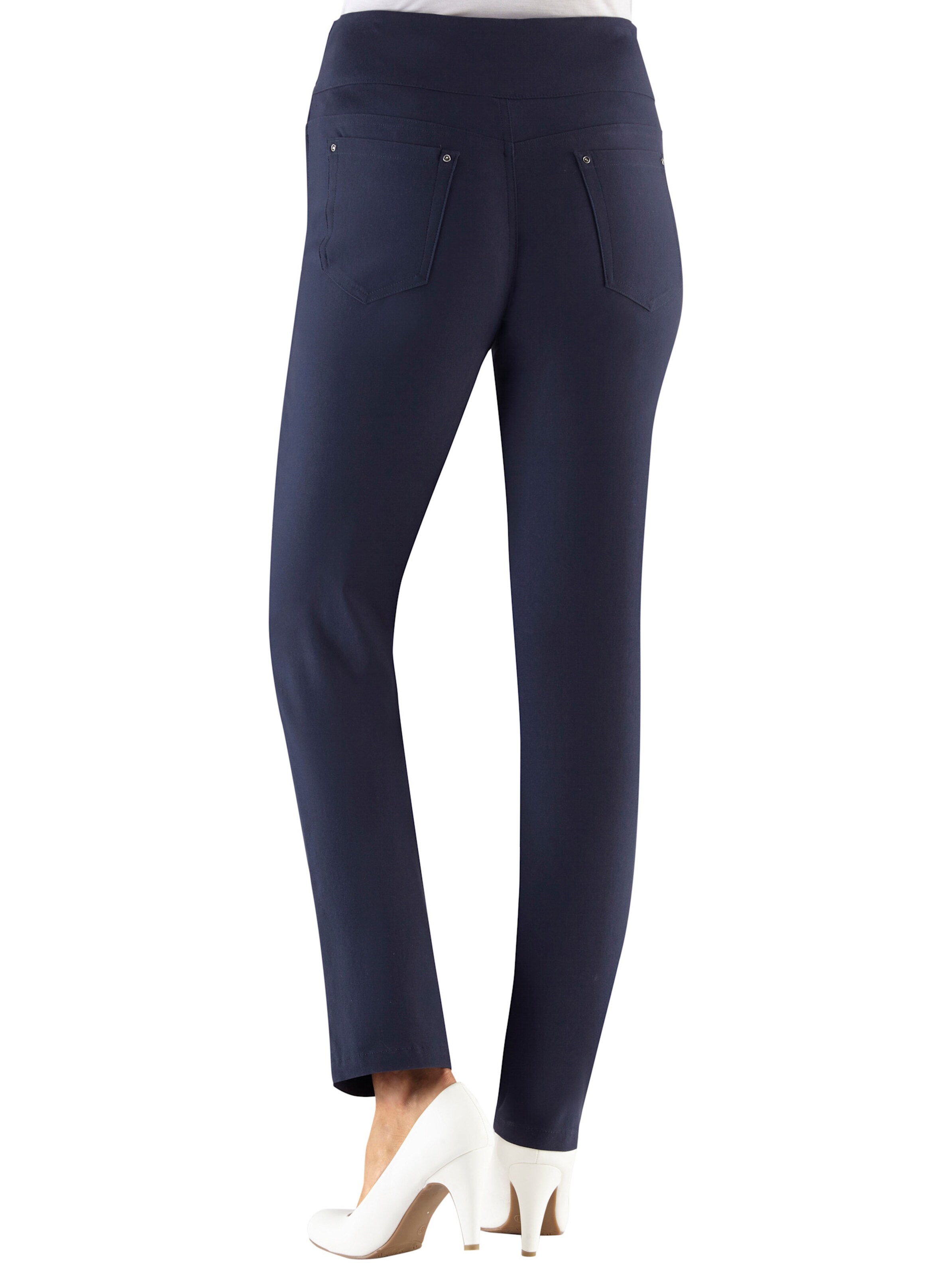 5-Pocket-Hose in marine