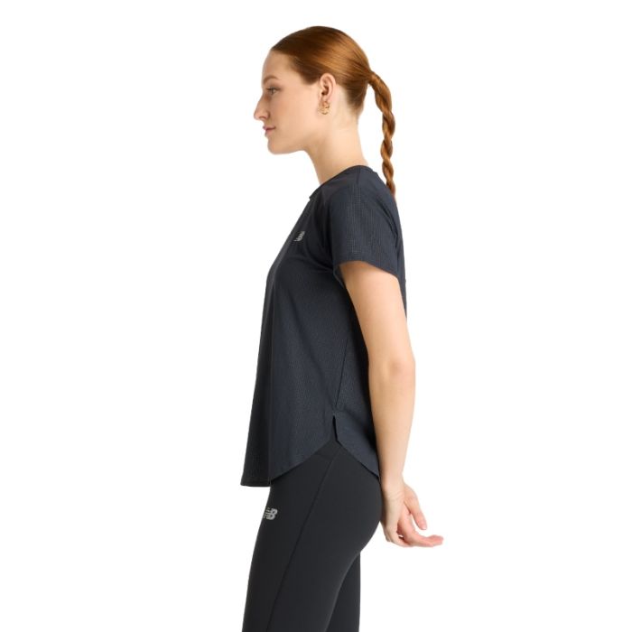 New Balance Dame T-shirts Race Day Ultra Light SS Tee Sort