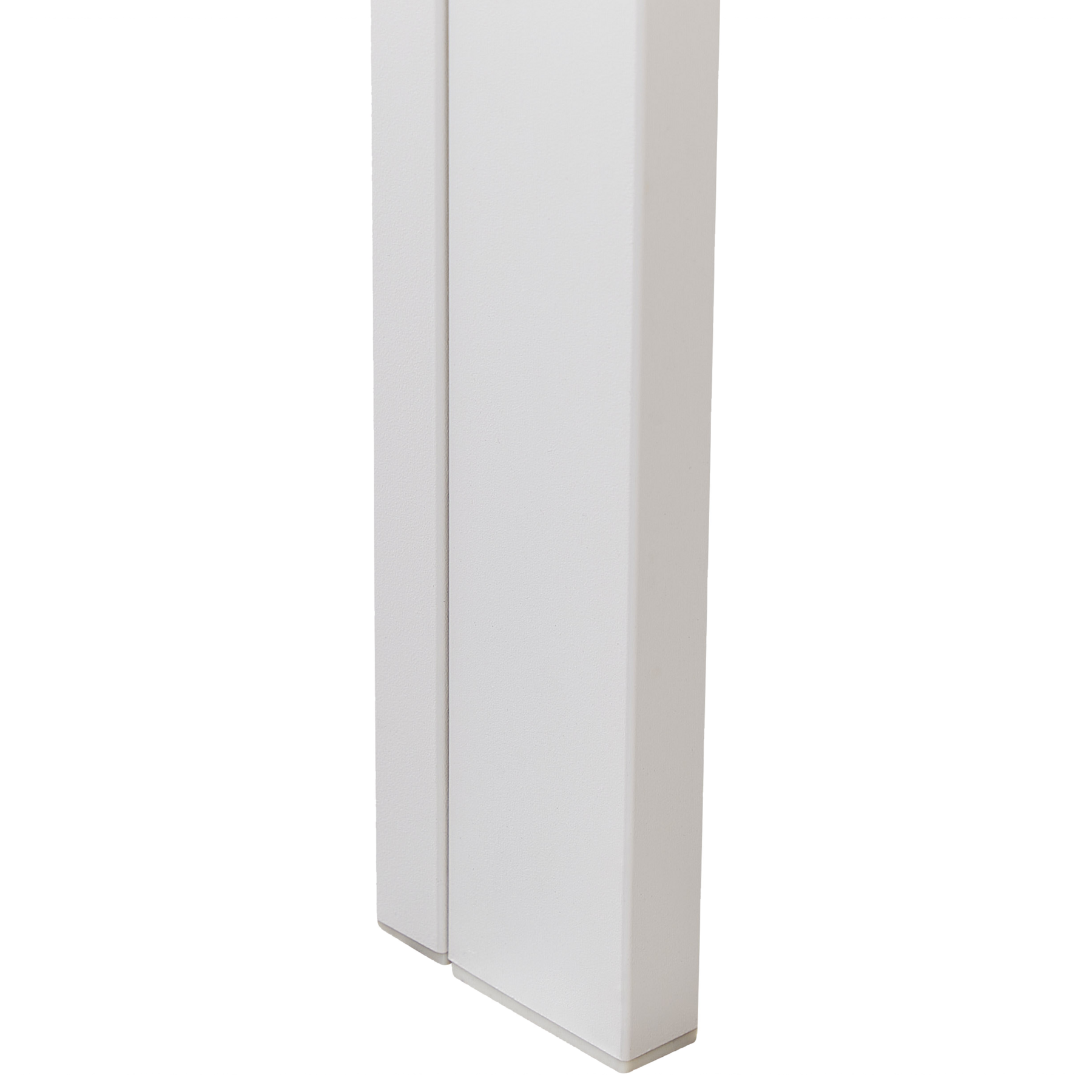 Beliani - COMO - Tuintafel - Lichthout - 90 x 150 cm - Kunsthout