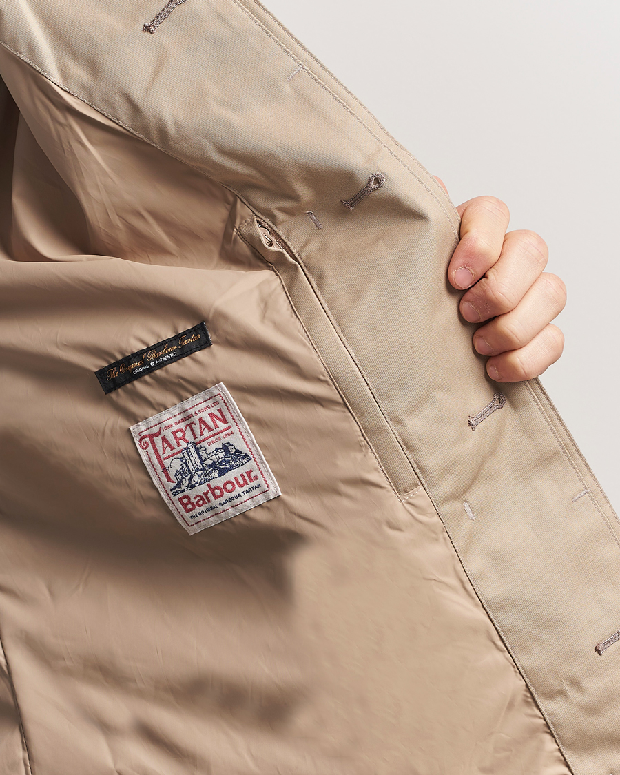 Barbour Lifestyle Short Rokig Waterproof Jacket Washed Stone