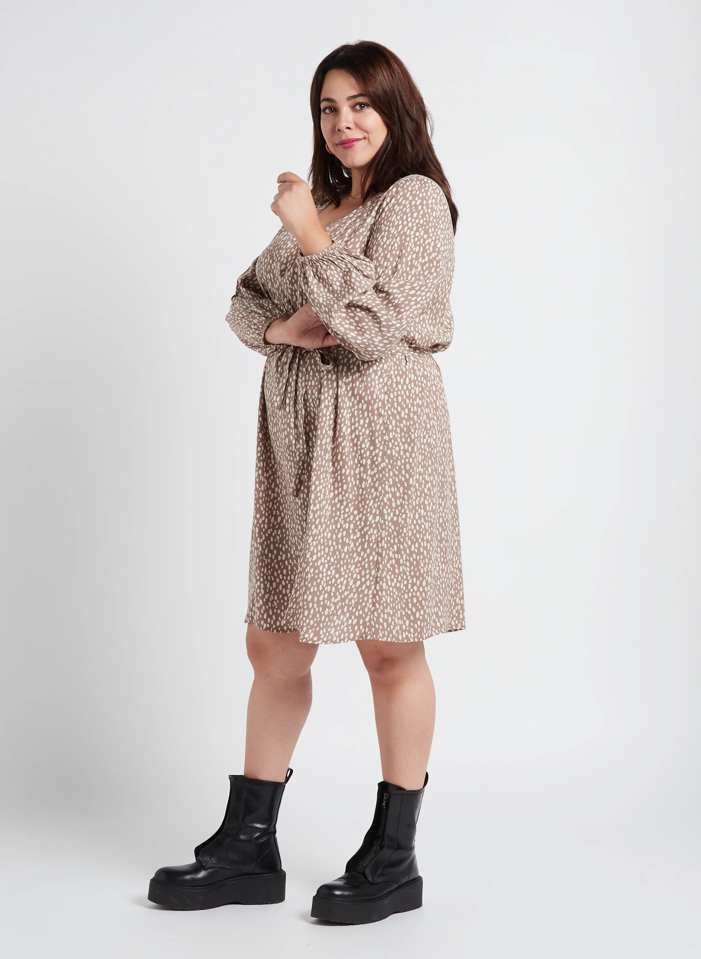 PAYA - Robe courte col V imprimée| Beige