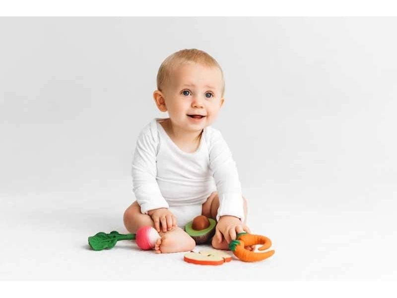 Oli&Carol Beissring Ramona the Radish 100% Naturkautschuk