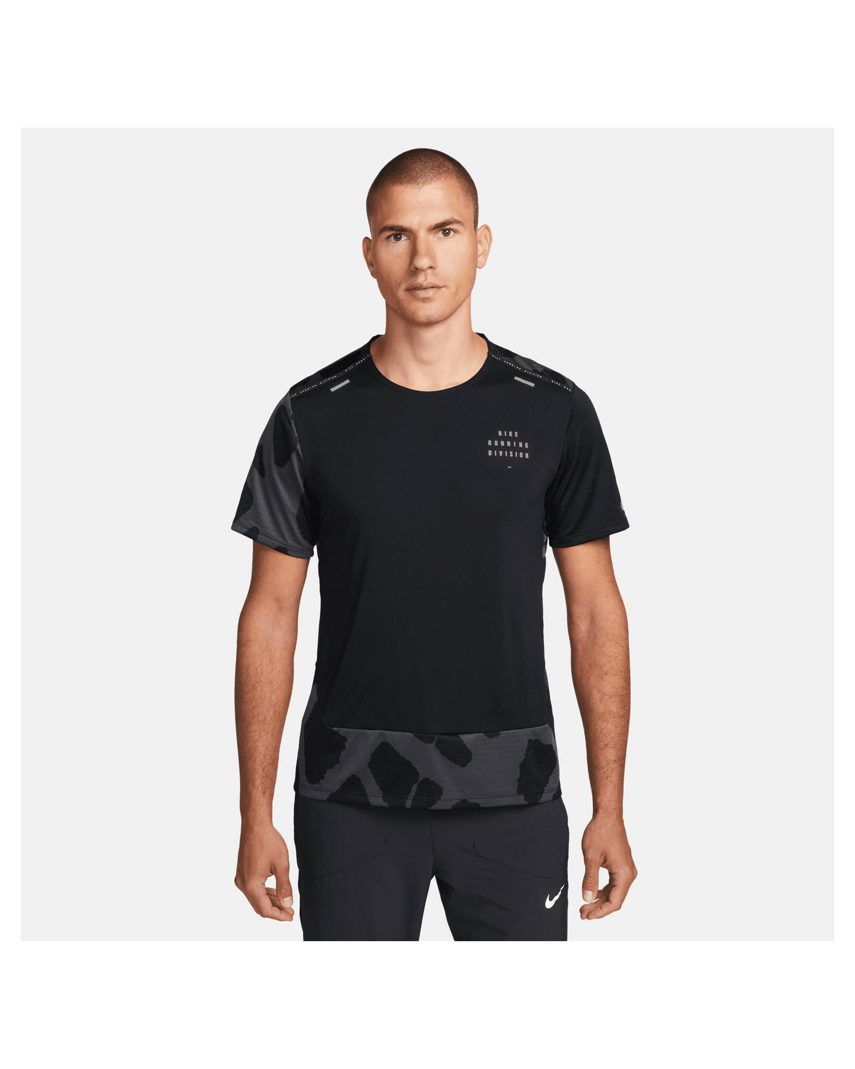 Nike| Herren Laufshirt RUN DIVISION RISE 365