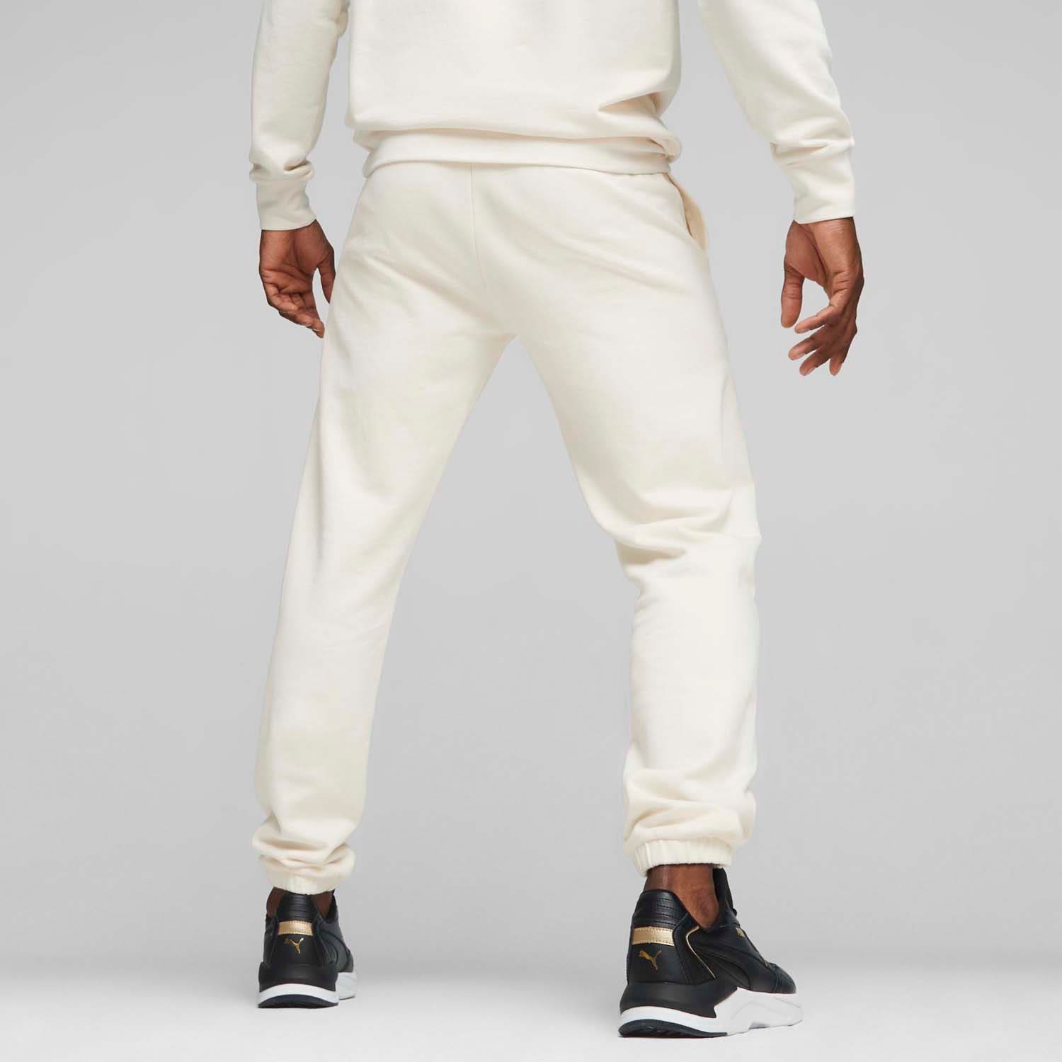 PUMA  Better Essentials Sweatpants