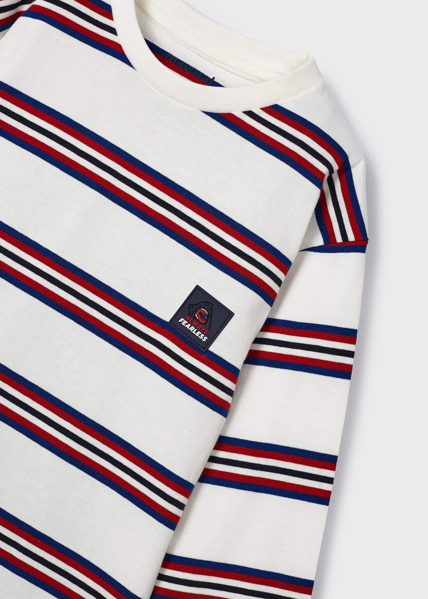 Camiseta listrada Better Cotton para meninos