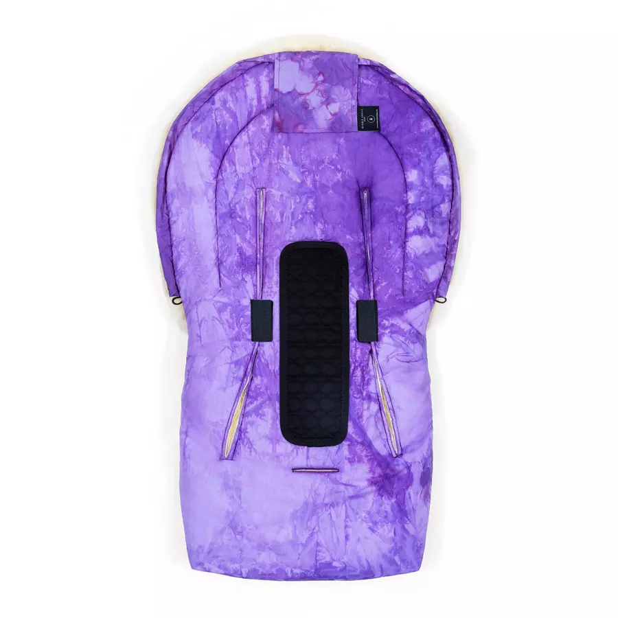 Werner Christ Baby Lammfellfußsack OSLO ICONIC LINE Batik-Violet