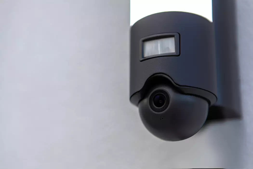 LED-Außenwandleuchte Elara