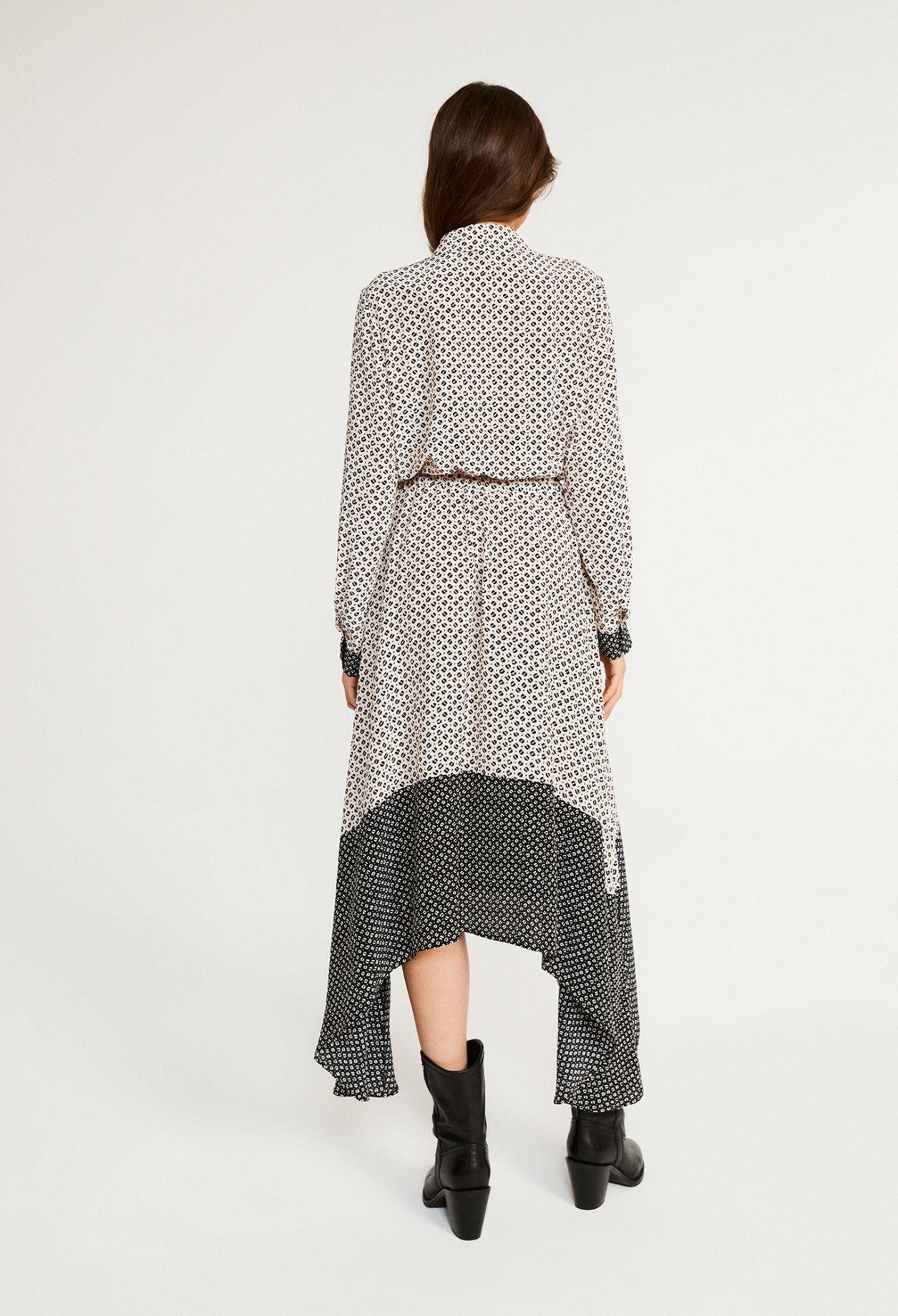 Robe asymetrique