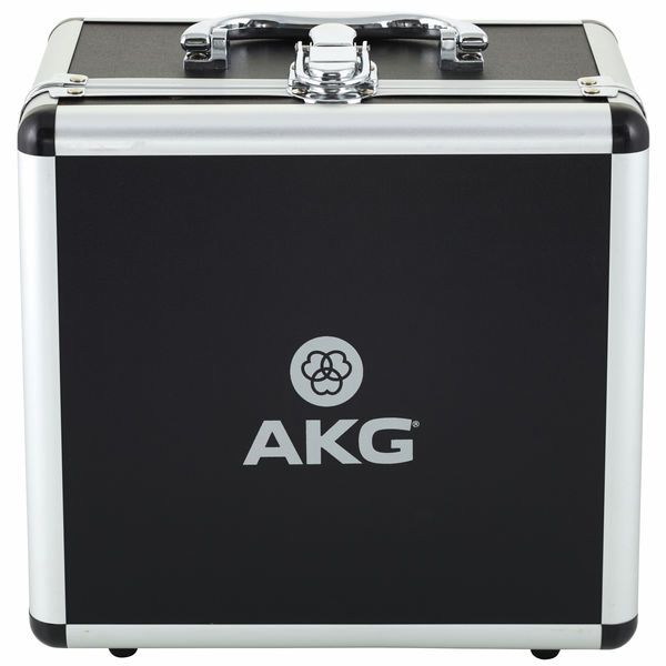 AKG P420