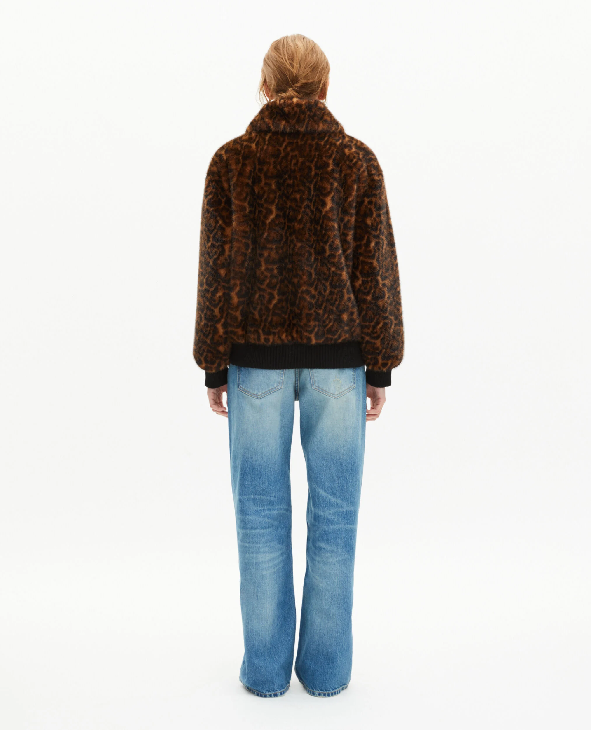 Manteau court effet fourrure léopard