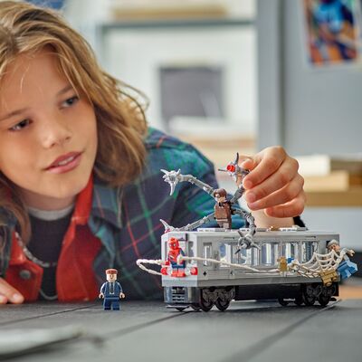 LEGO Super Heroes 76321 Spider-Man mot Doc Ock: T-banescenen