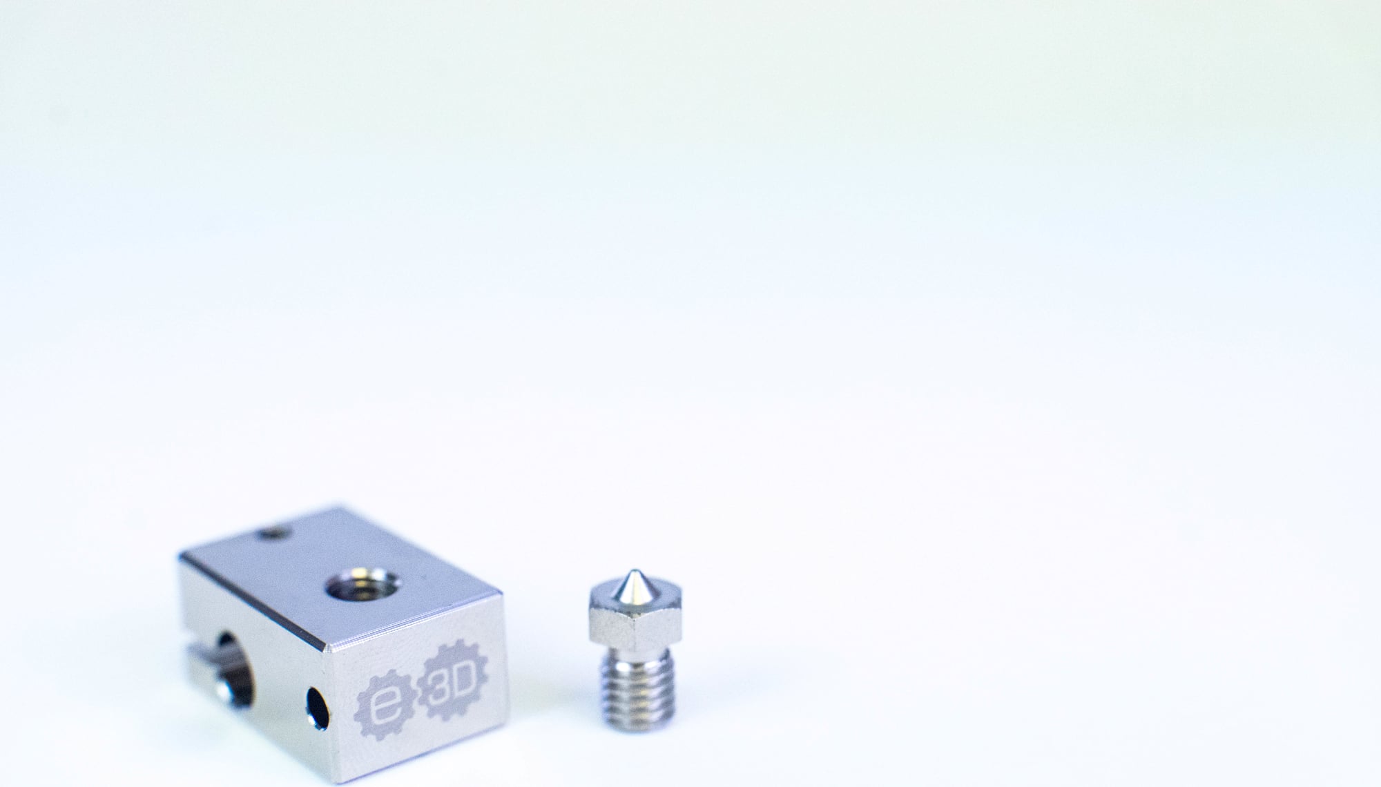 E3D  V6 Plated Copper Düse - 1,75 mm, 0,40 mm    Die V6 Düse für Temperaturen über 500 °C und 1,75 mm Filament