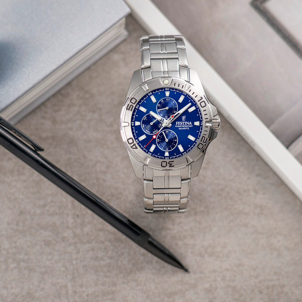 Montre Festina homme bracelet acier