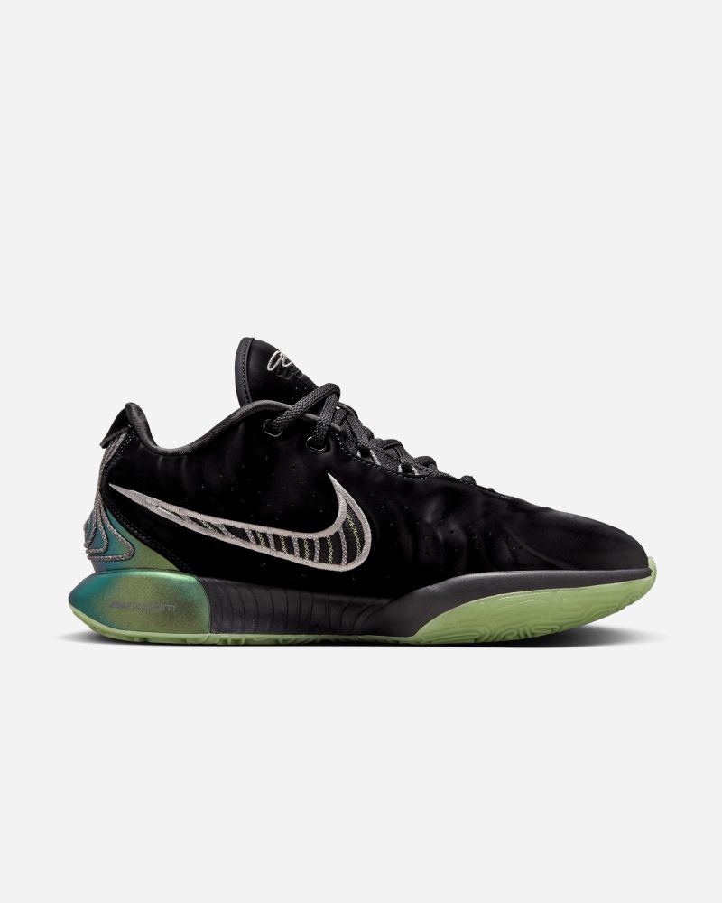 Chaussures de basket Nike LeBron XXI pour homme