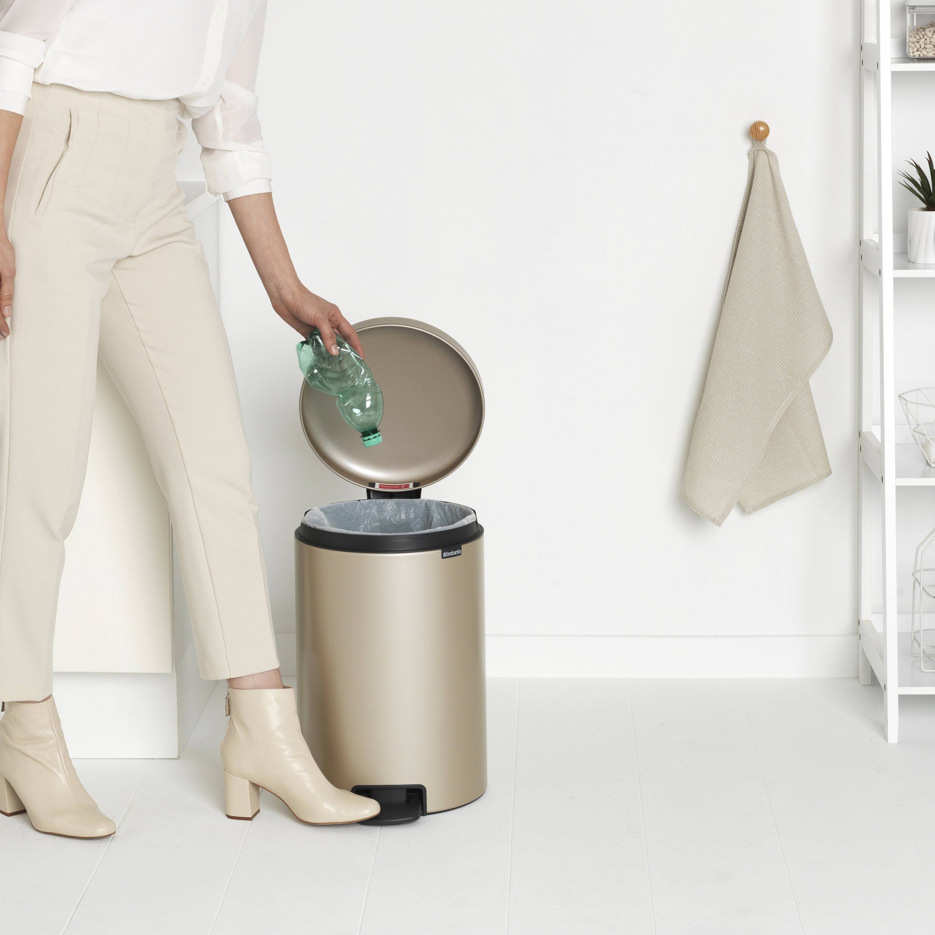 Brabantia NewIcon Pedaalemmer 20 L - Metallic Gold
