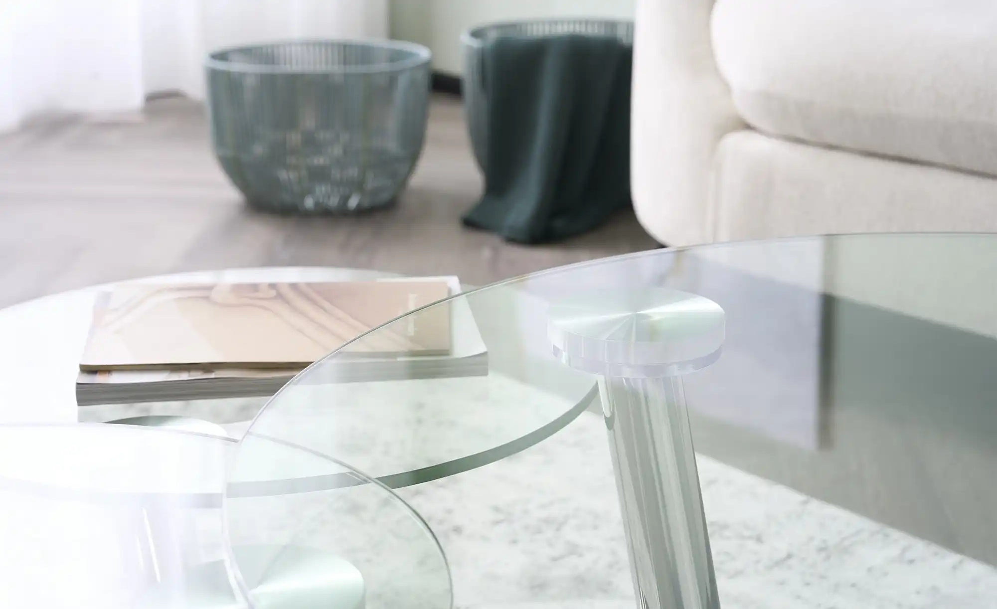 Couchtisch mit drehbaren Tischplatten Conigli
