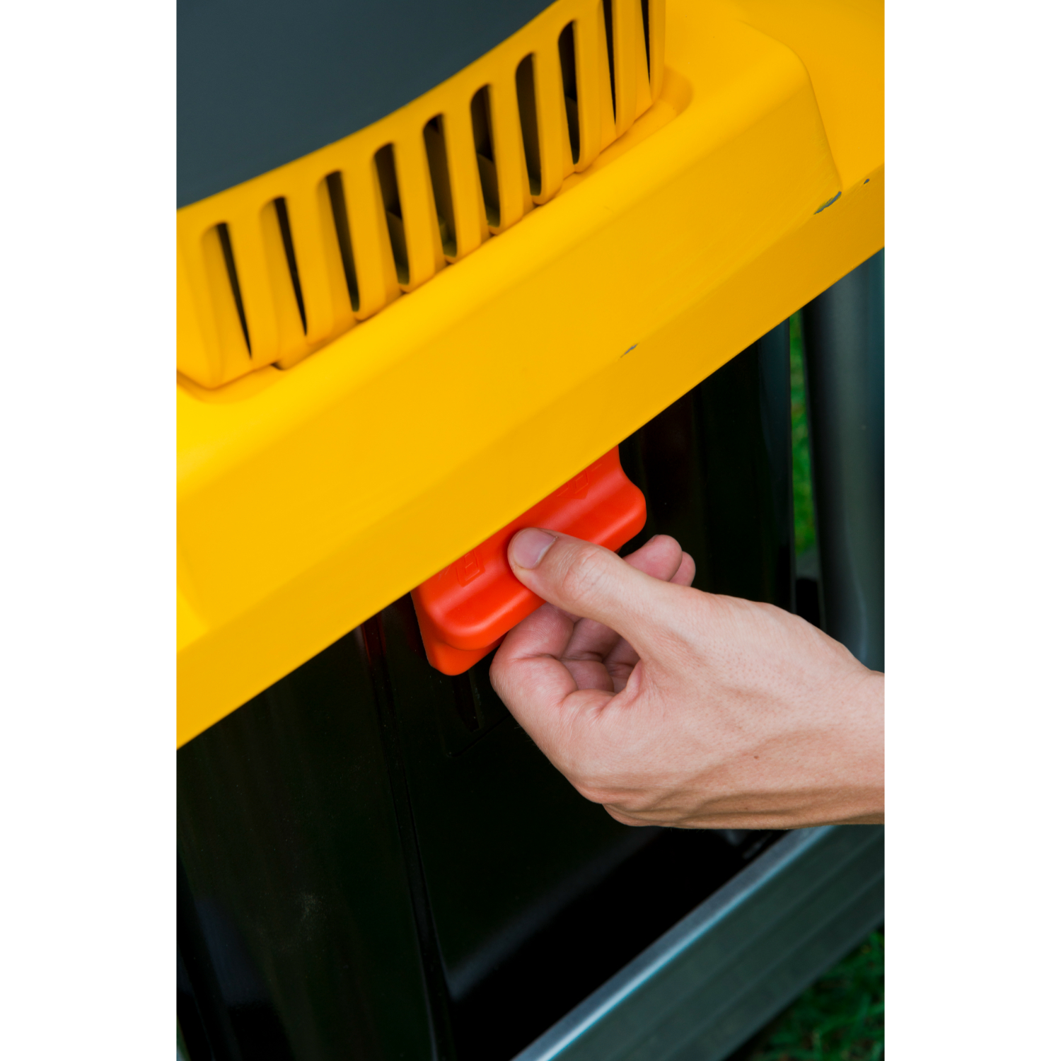 Stiga BIO SILENT 2500 elektrische hakselaar - 2500W
