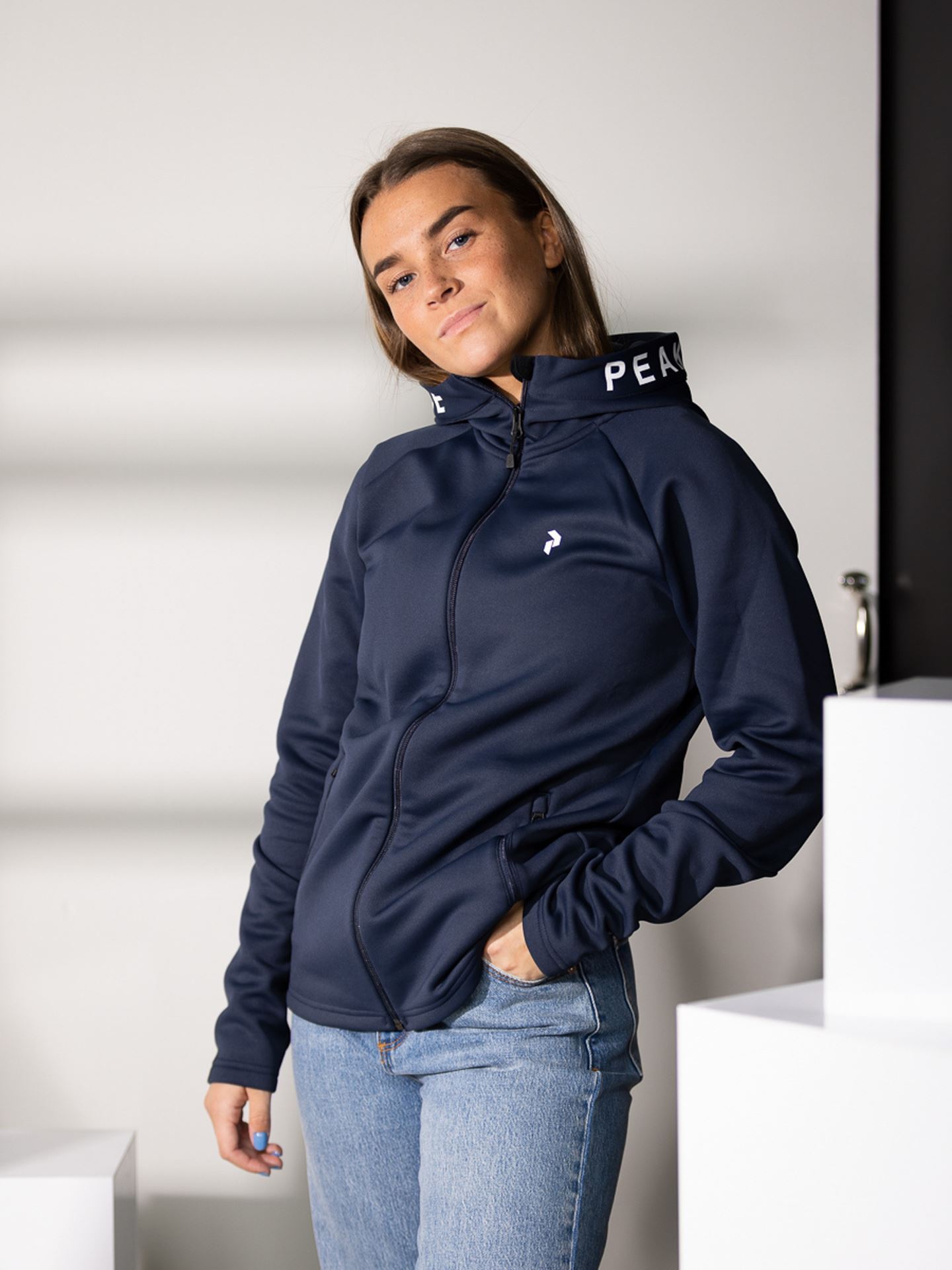 W Rider Zip Hood Jacket