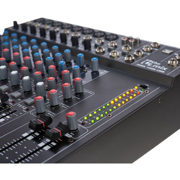 the t.mix xmix 1402 USB Case Bundle