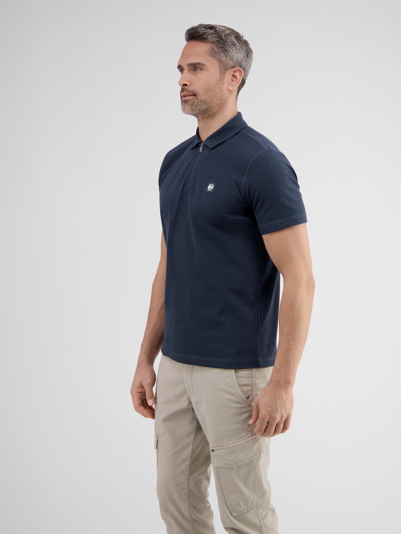 Poloshirt für Herren mit Reißverschluss in Cool & Dry Qualität