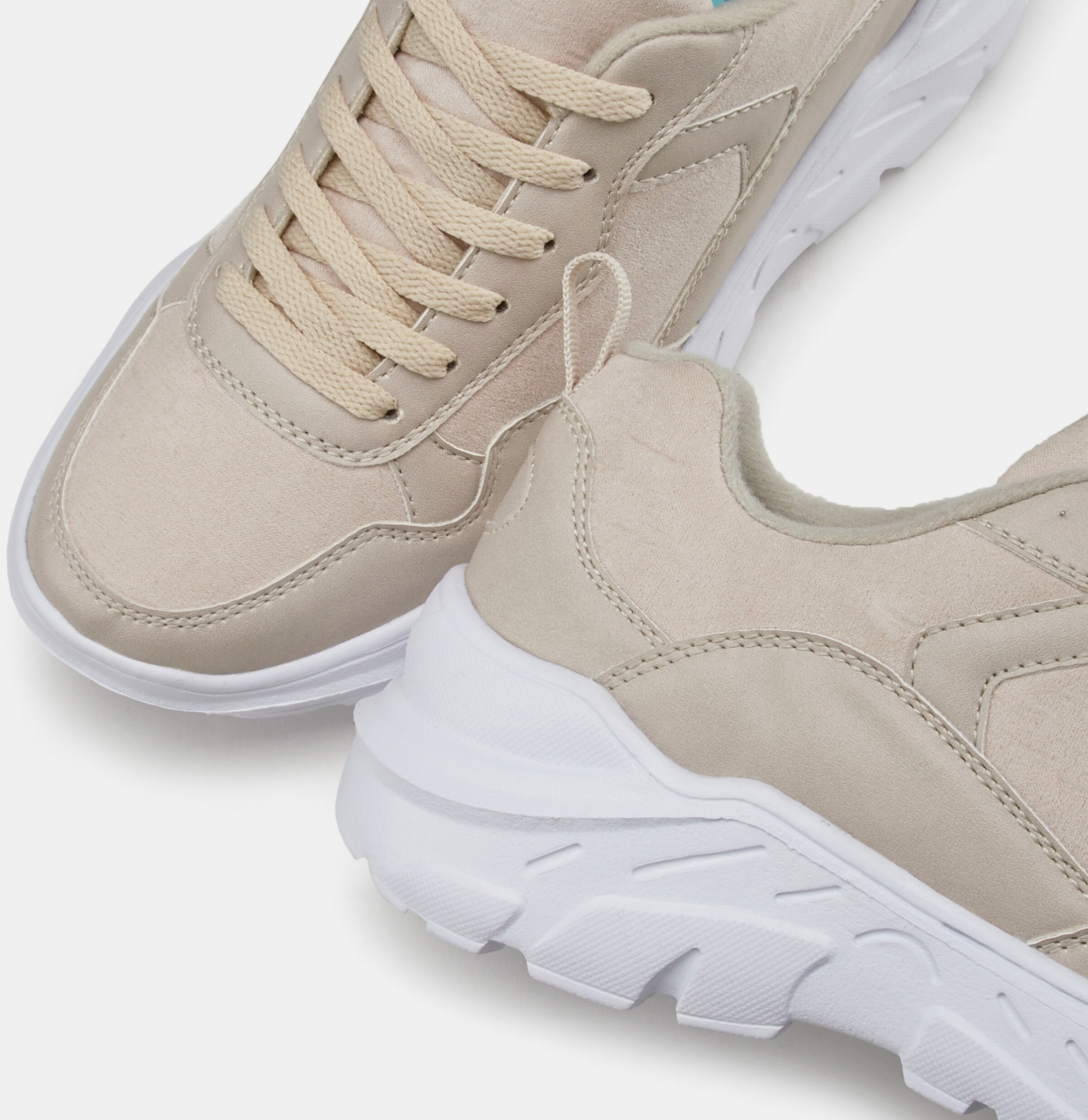 Sneaker
