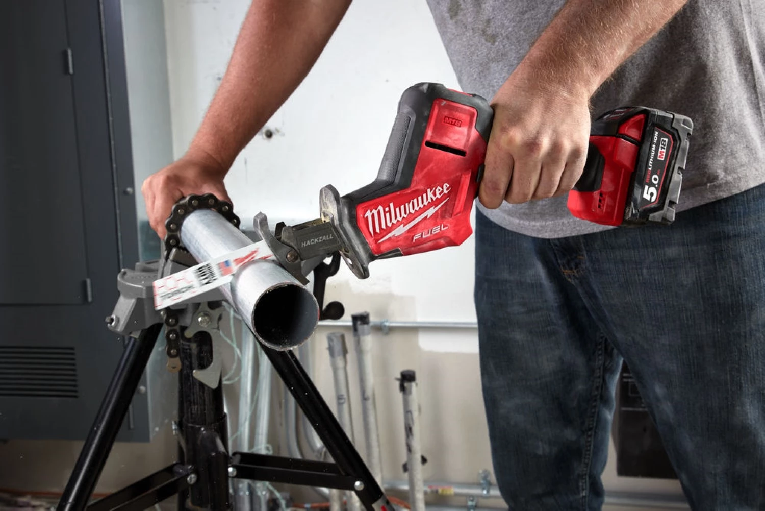 Milwaukee M18 FHZ-502X 18V Li-Ion accu Reciprozaag set (2x 5,0Ah accu) in HD Box - 22mm