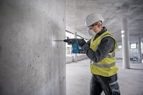 Bosch BOREHAMMER GBH 18V-24 C SOLO L-BOXX 238 - SOLO