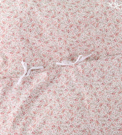 N?rgaard Madsens Senget?j - Baby - Hvid m. Sm? Blomster