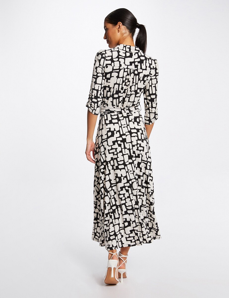MORGAN<br>Vestido longo e evasê, estampa abstrata