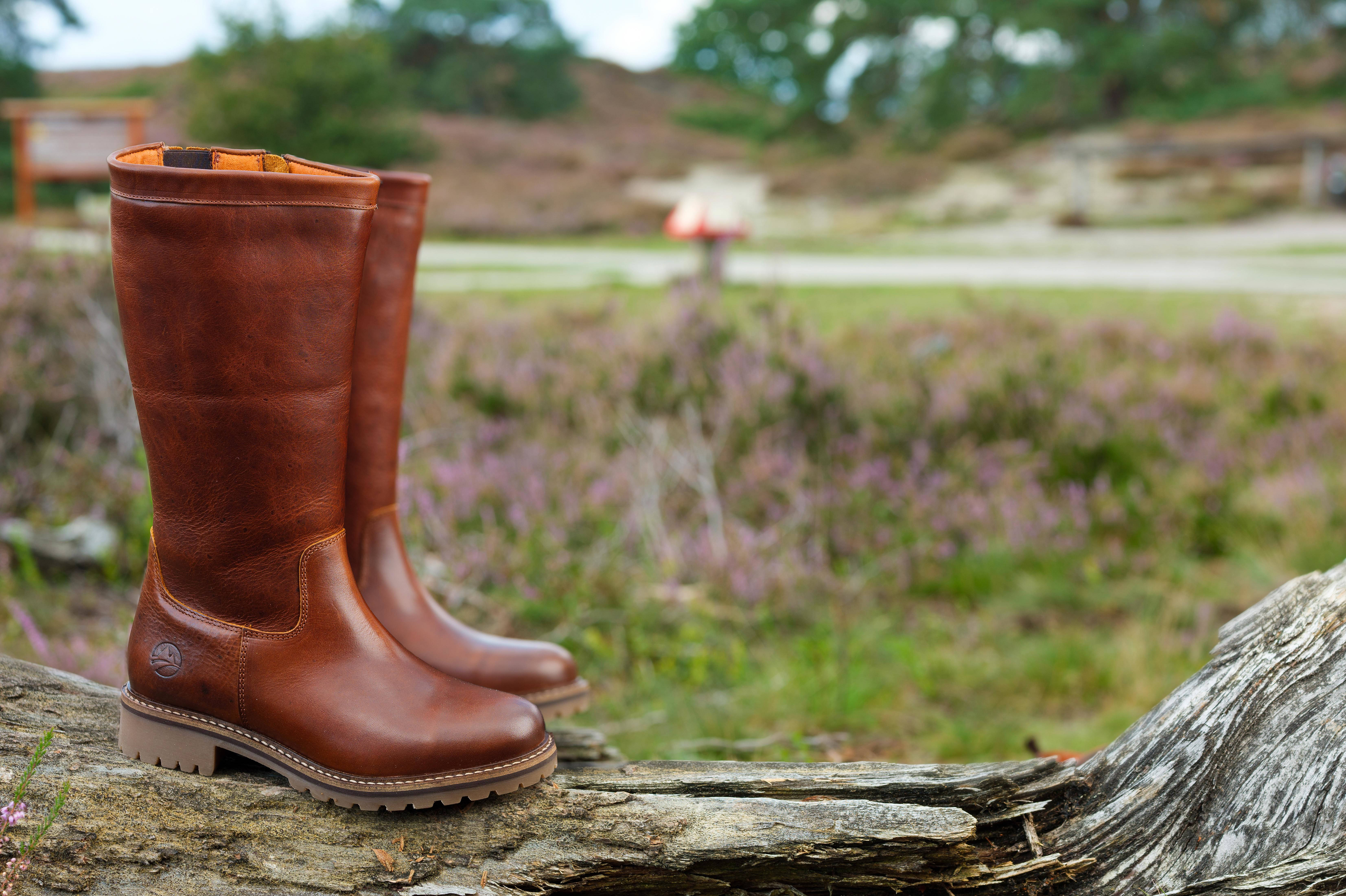 Travelin Varde Lady  leren laarzen cognac