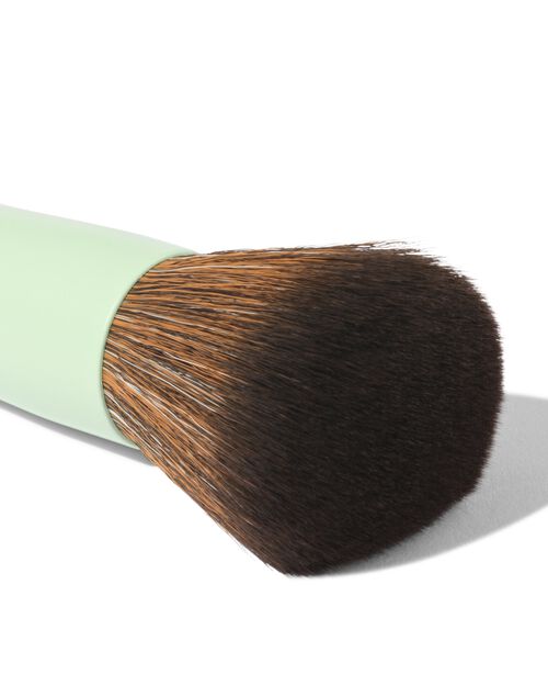 pinceau pour fond de teint et correcteur 17