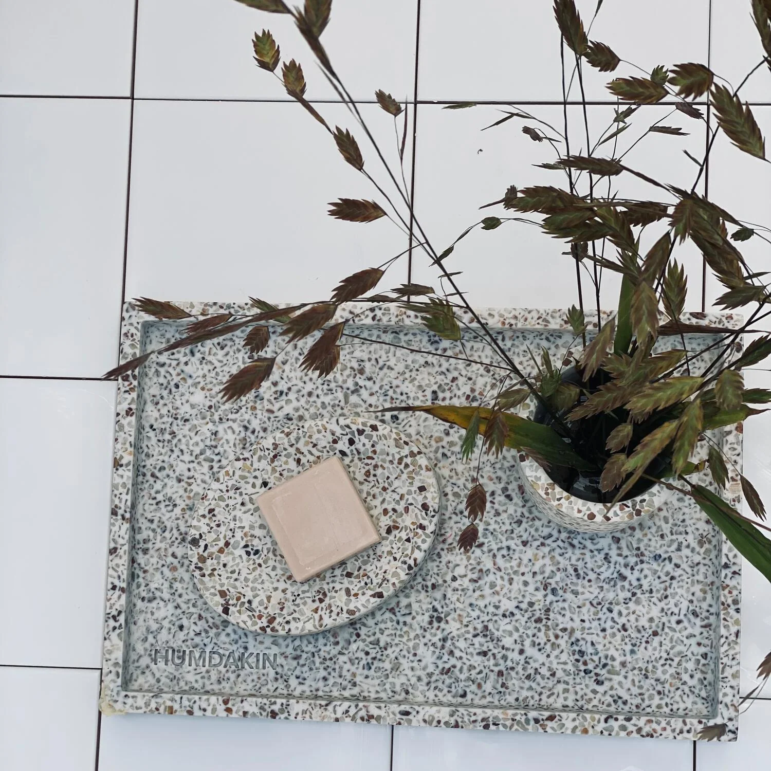 Humdakin  Terrazzo vase - natural