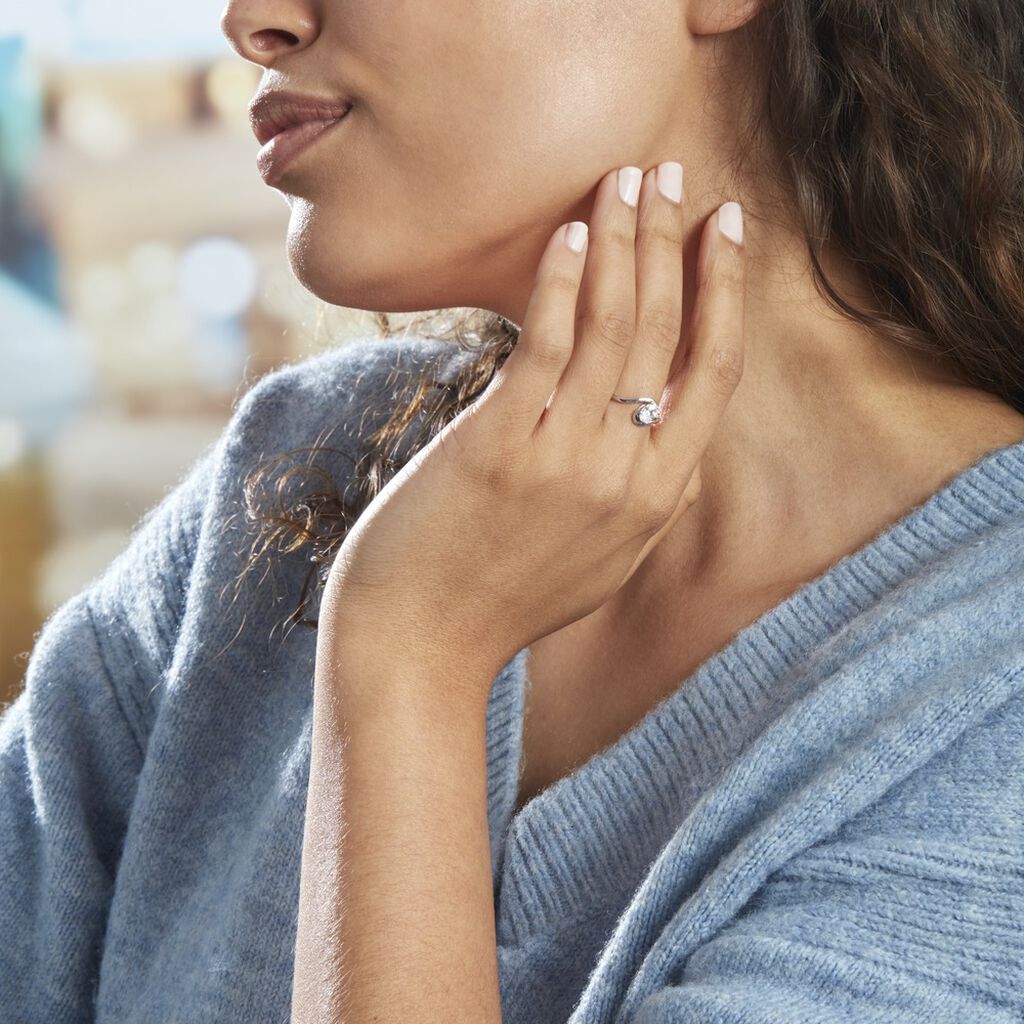 Bague Coronille Or Blanc Oxyde