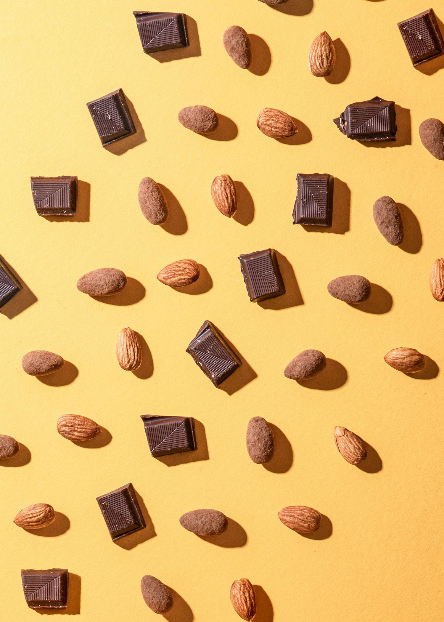 Skinny Dipped Mandeln in dunkler Schokolade mit Kakao 1 kg