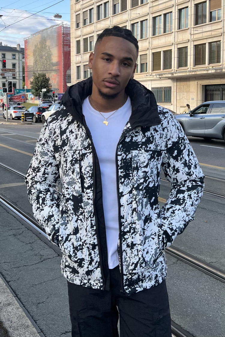 Parka noir camouflage à capuche
