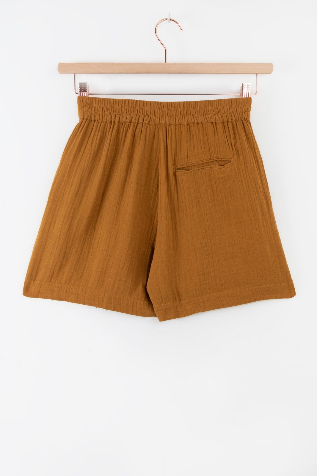 Goudbruine mousseline shorts