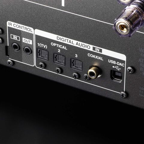 Denon PMA-3000NE – zware audiofiele versterker voor analoog en digitaal Zwart