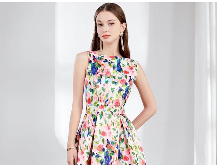 Aurora - Mouwloze maxi-A-lijnjurk met bloemenprint