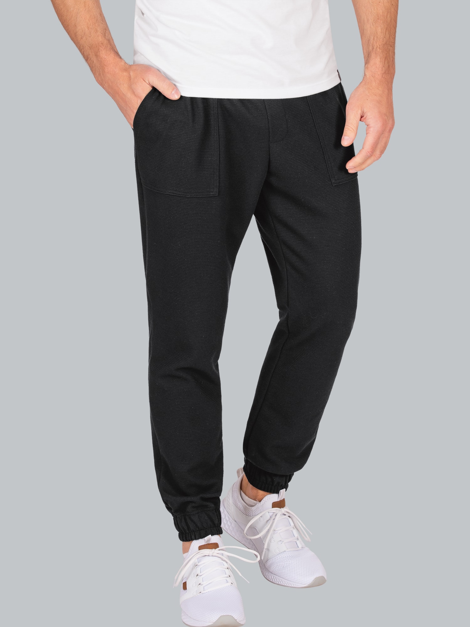 Jogginghose mit aufgesetzten Taschen Schwarz