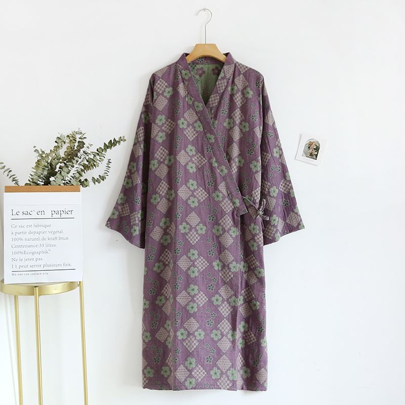 Somnus - Pyjamajas met V-hals en bloemenprint en gestrikte voorkant