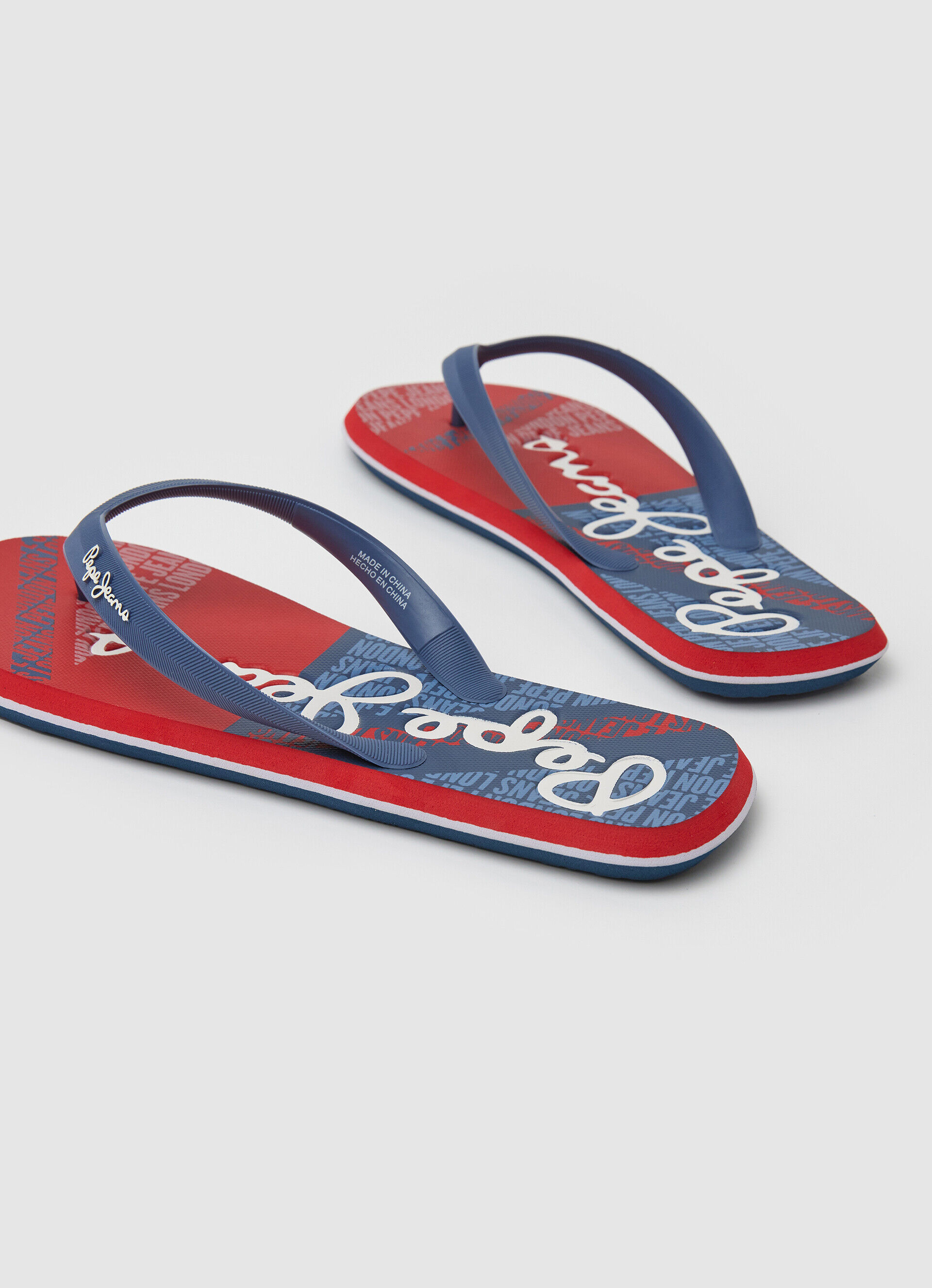 Chinelo de praia com estampa de bandeira de baleia - azul marinho