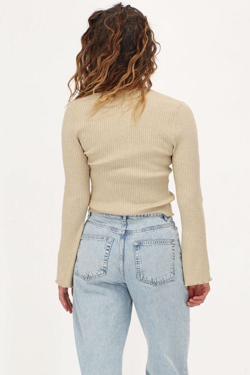 Beige vestje met lurex & strikjes