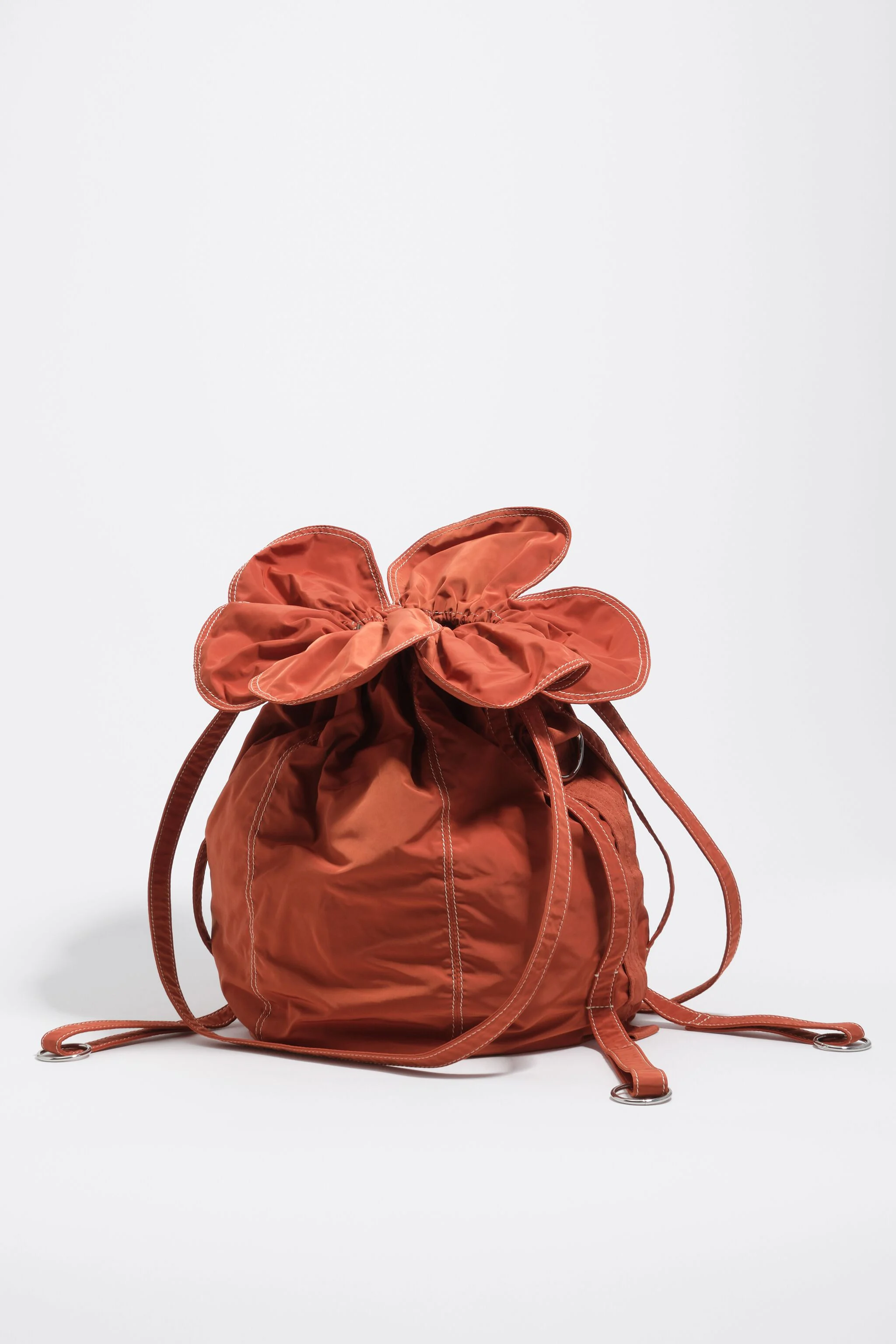 Bolsa Pétalo grande em tecido laranja queimado