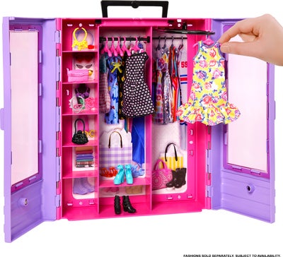 Barbie Ultimate Closet Lekesett med Kleshengere