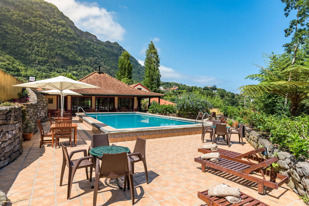 Fly & Go Pestana Quinta do Arco Nature & Rose Garden Resort Logies en ontbijt - Hotel
