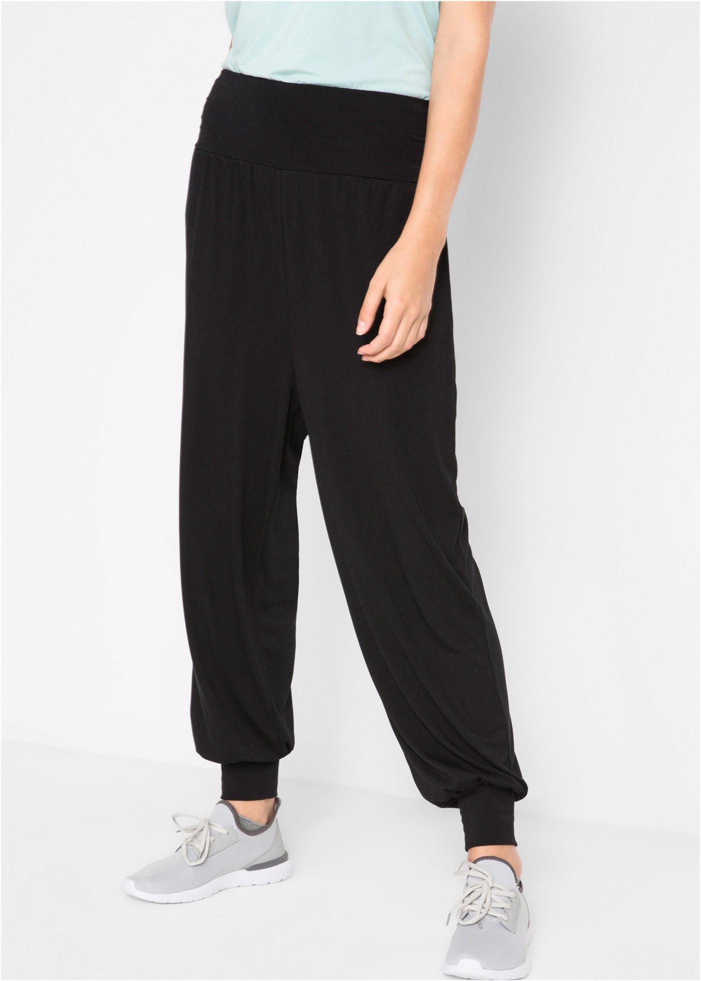 bonprix Sweathose  Haremshose mit Silikontape am Taillenbund