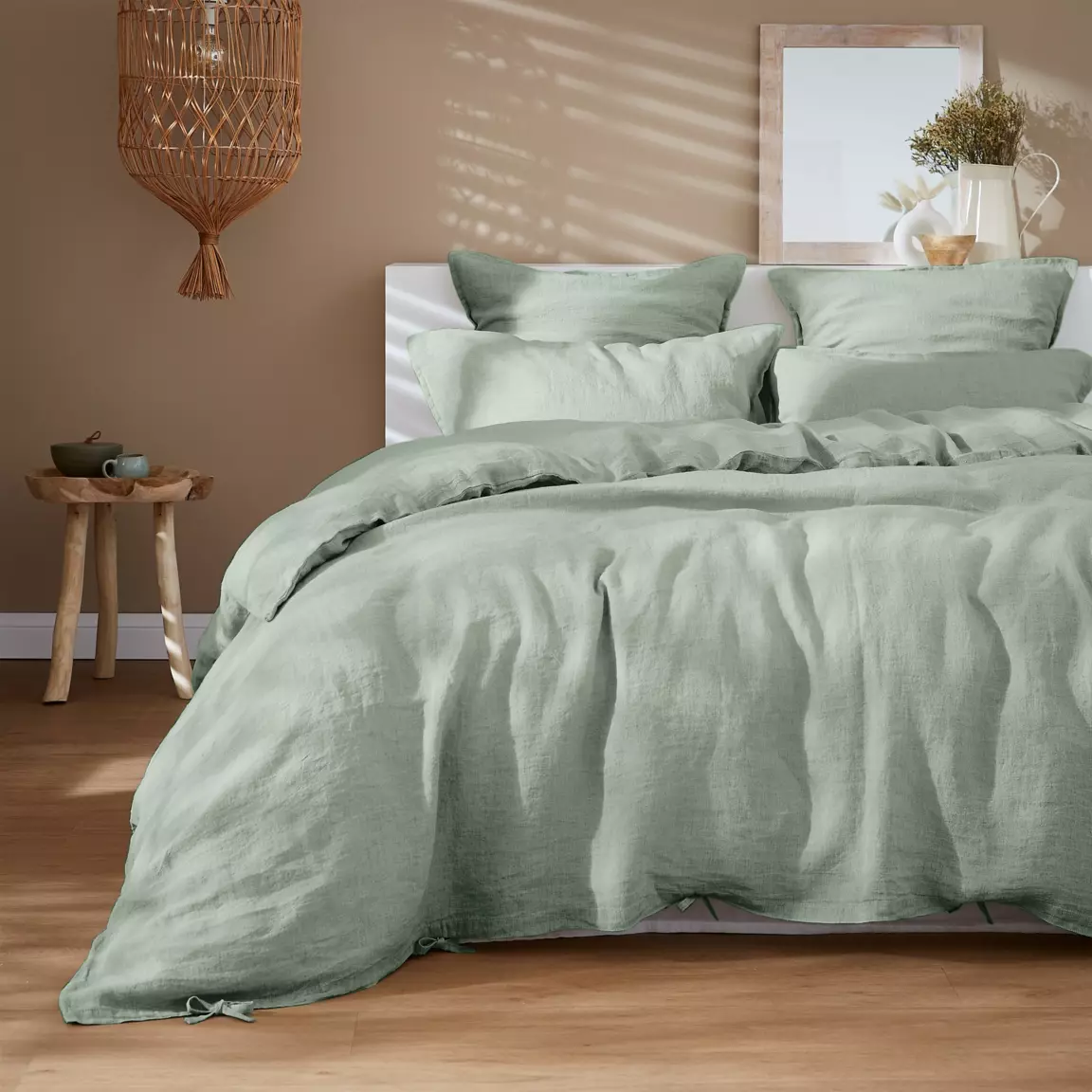 Drap housse lin lavé (180 x 200 cm) Louise Vert eucalyptus