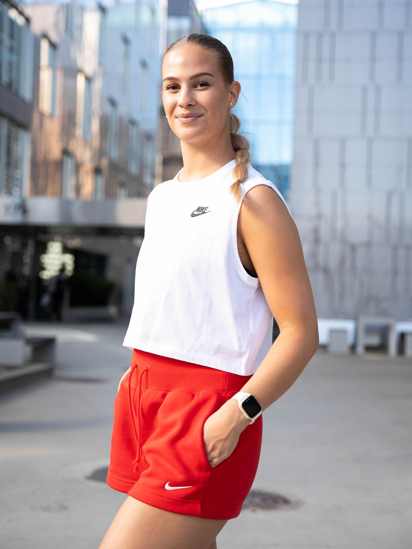 Sportswear Club Crop Sleeveless Tee