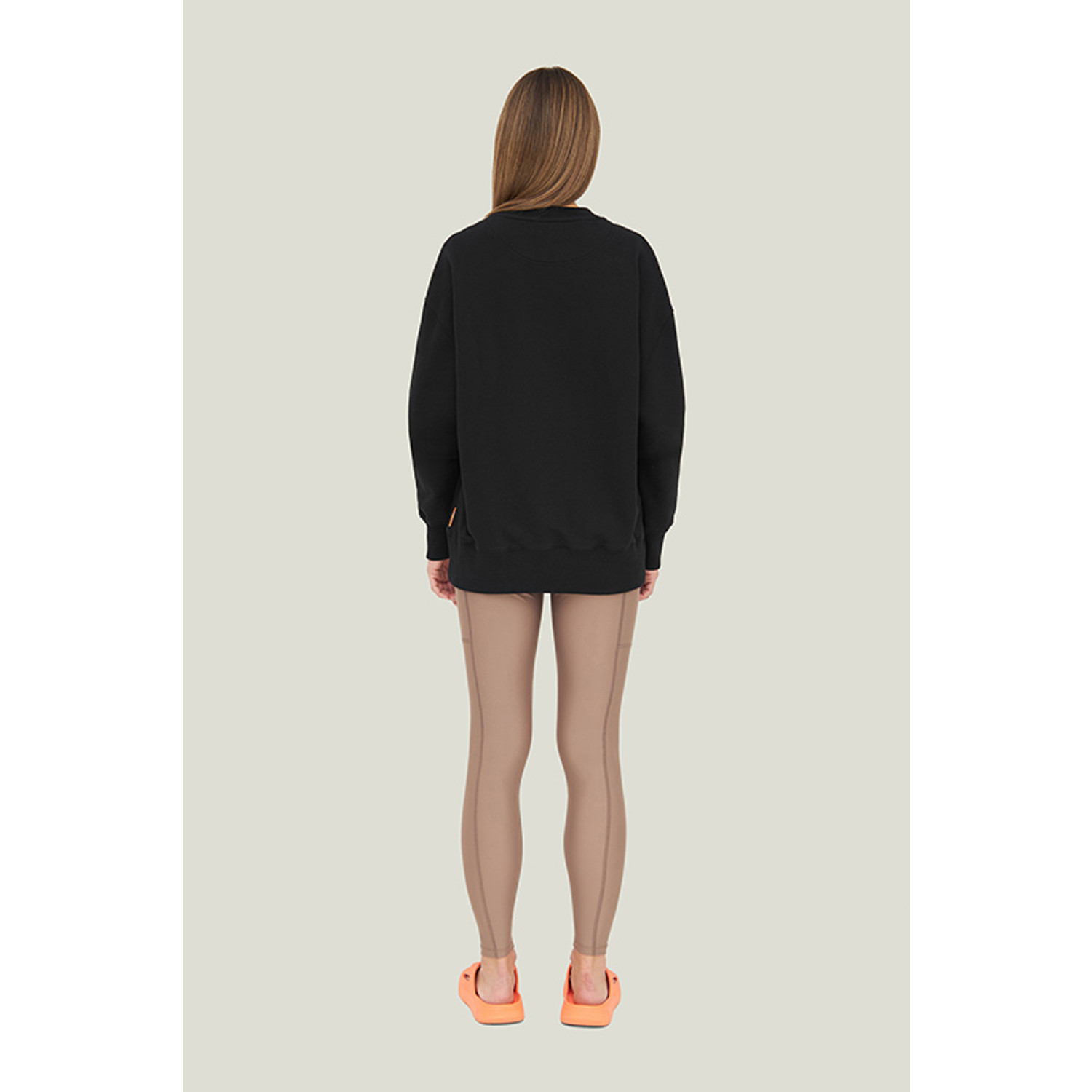 Cuera Relaxed Offcourt Crewneck