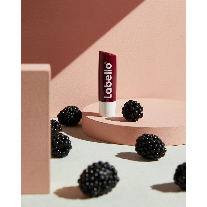 Labello Lip Balm 4,8 gr. - Blackberry Shine